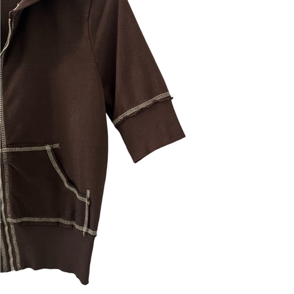 American Buddha Dark Brown Half Sleeve Zip Hoodie and Wide Leg Crop Yoga Pants - Picture 4 of 9